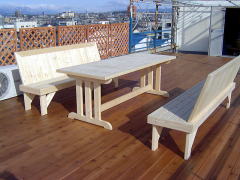 木製テーブル＆チェアー
